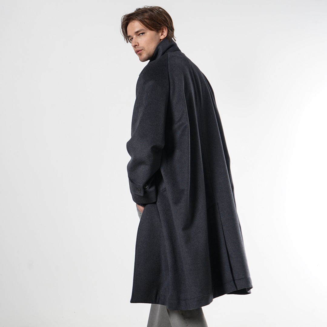 BICT41001_charcoal05.jpg