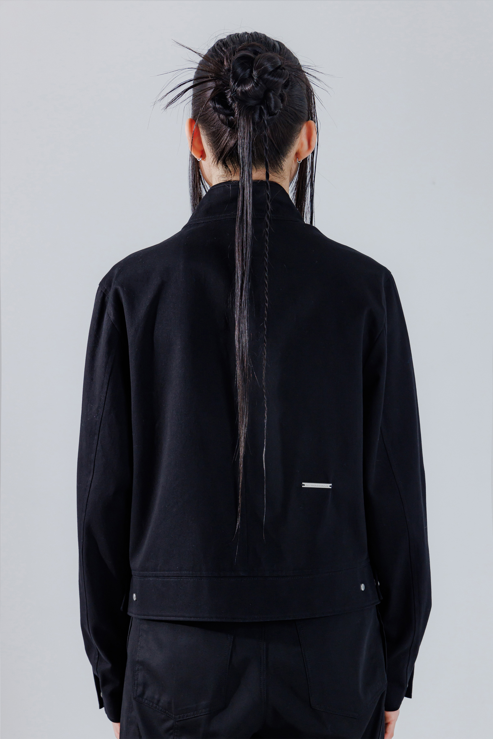 SHOULDER TWO TUCK JACKET_BLACK