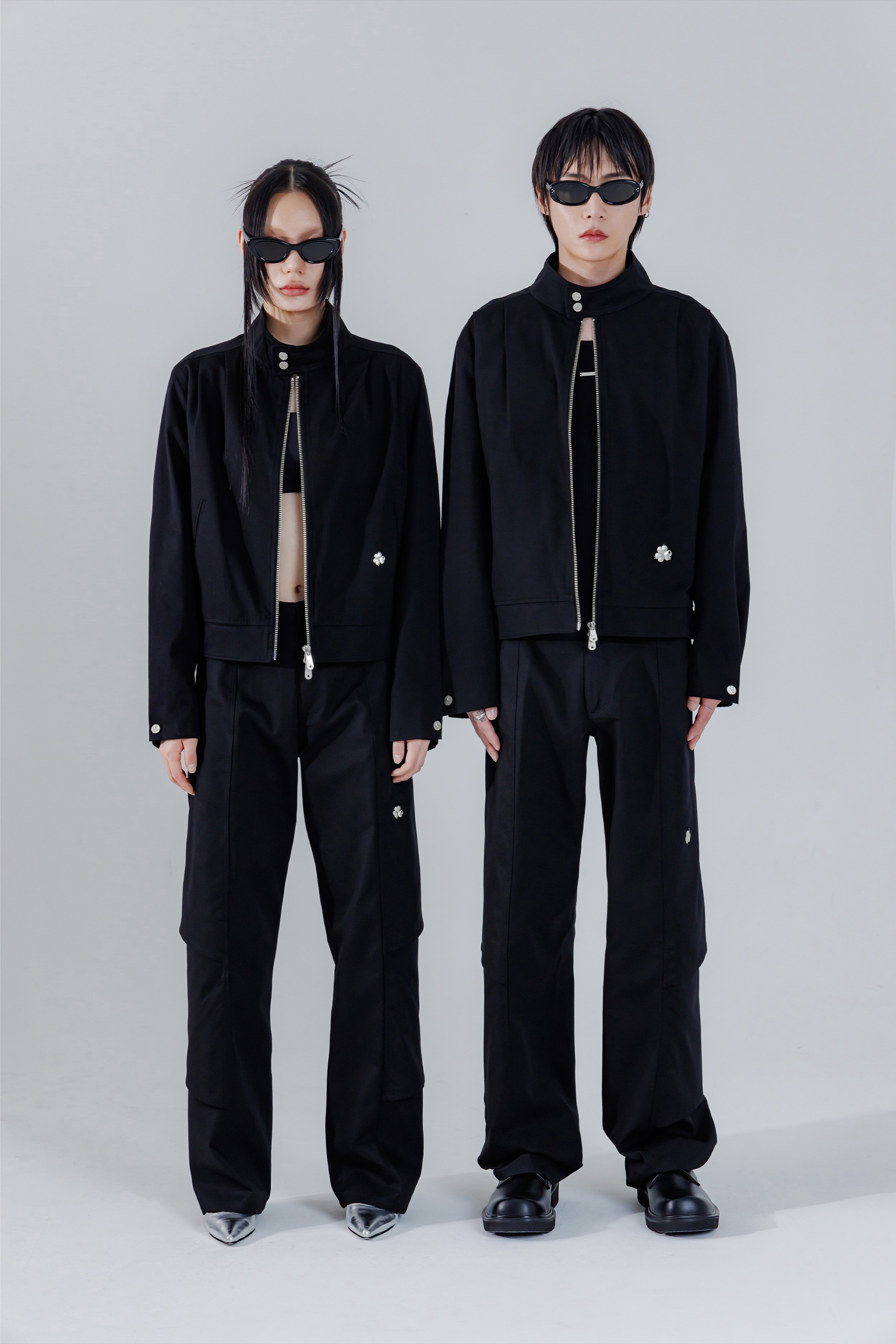 SHOULDER TWO TUCK JACKET_BLACK