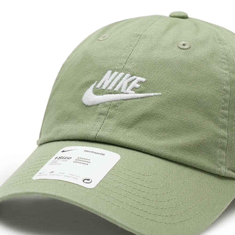 Shop Nike NSW Heritage 86 Futura Cap 913011-386 green