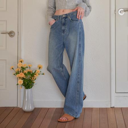 [예약배송 5.3~][WIDE] Deft Jeans