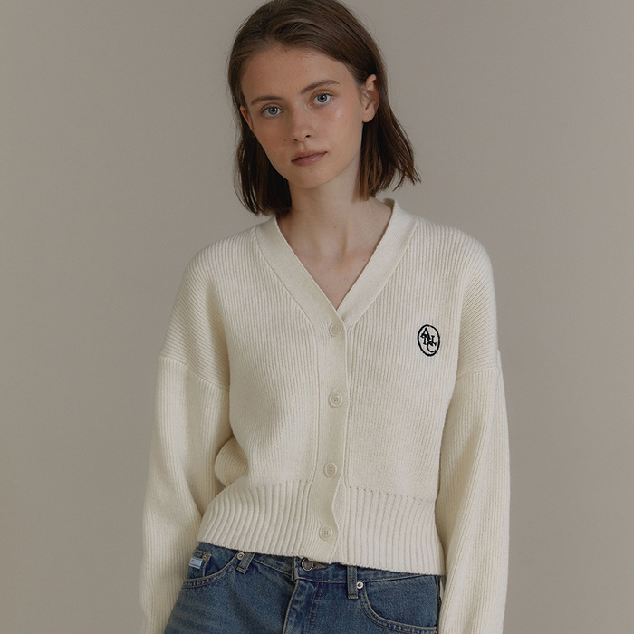 [유튜버Pick] ANC EMBROIDERED V-NECK CARDIGAN_IVORY
